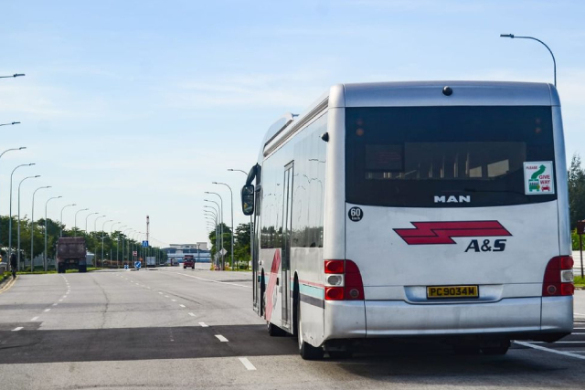 Why Busy Construction Sites Need Scheduled Transport